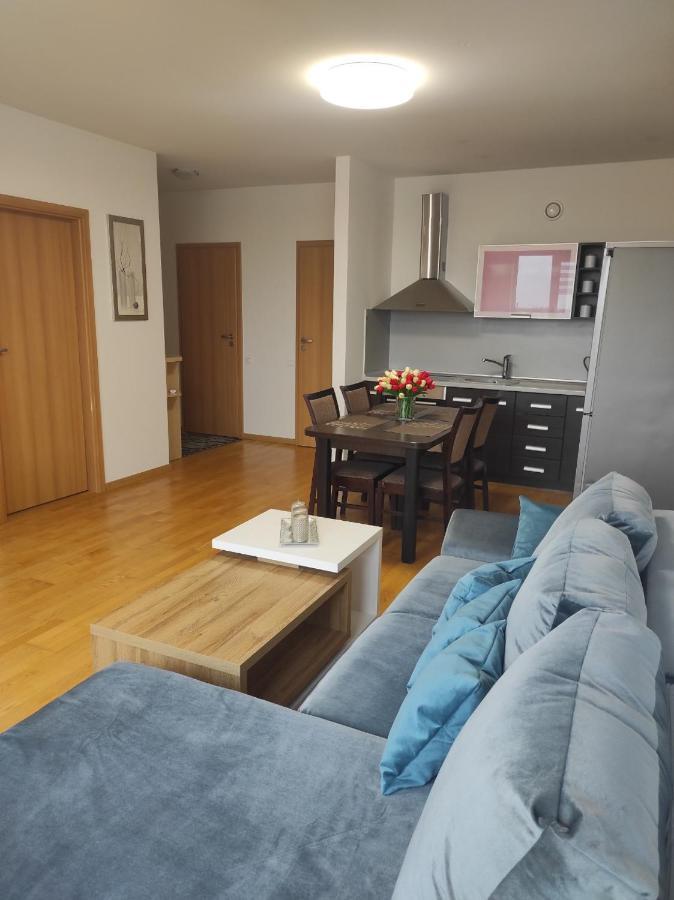 Klaipedos 99 Apartamentai Panevezys Luaran gambar